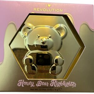 I Heart Revolution Honey Bear Highlighter